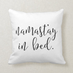 Almofada Namastay na cama - travesseiro