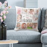 Almofada NANA NÓS O AMAMAMOS 10 personalizados de colagem d<br><div class="desc">Crie um travesseiro decorativo de manutenção de memória de fotos para uma avó especial ou nova que vai pelo apelido NANA utilizando este modelo de colagem de fotos fácil de carregar com 10 fotos e seu texto personalizado sobre um coração e o título NANA em suas cores. A amostra mostra...</div>