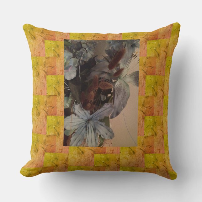 Almofada Nana's Hearts Framed Flowers (Frente)