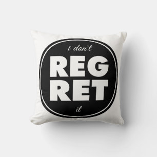 Almofada Não Me Arrependo, design motivacional