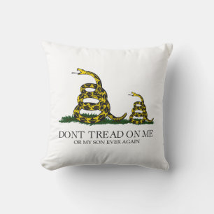 Almofada Não Pise em Mim ou No Meu Filho Bandeira Gadsden M