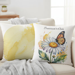 Almofada Nature Inspired Monarch Butterfly and Daisy