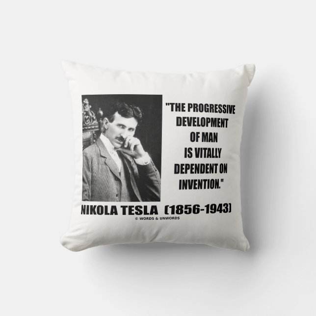 Almofada Nikola Tesla Progressive Development Of Man Cote (Frente)