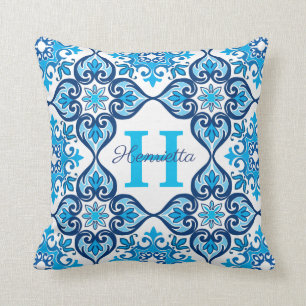 Almofada 💙 nome 🤍 + azul inicial - Azulejos X brancos,