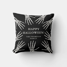 Almofada Nome da Família Mãos de Esqueleto Feliz Halloween 