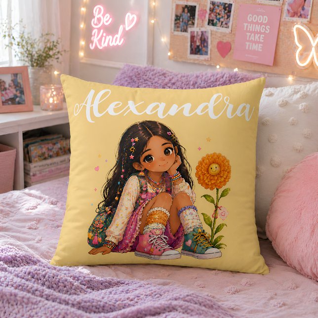 Almofada Nome de Menina de Cabelo Castanho Personalizado (Criador carregado)