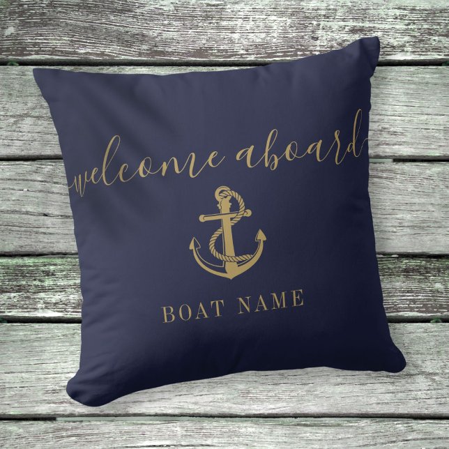 Almofada Nome do barco Azul Marinho E Âncora Dourada Bem-vi (Boat Name Navy Blue And Gold Anchor Welcome Aboard Throw Pillow)