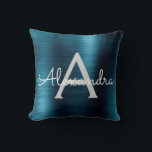 Almofada Nome do Monograma de Metal Brutado Moderno Azul<br><div class="desc">Folha Azul Moderna e Elegante Brutou o Nome do Monograma de Metal e o Travesseiro Inicial. O travesseiro faz o aniversário perfeito ou o presente de Natal para alguém que decora seu quarto com estilo.</div>