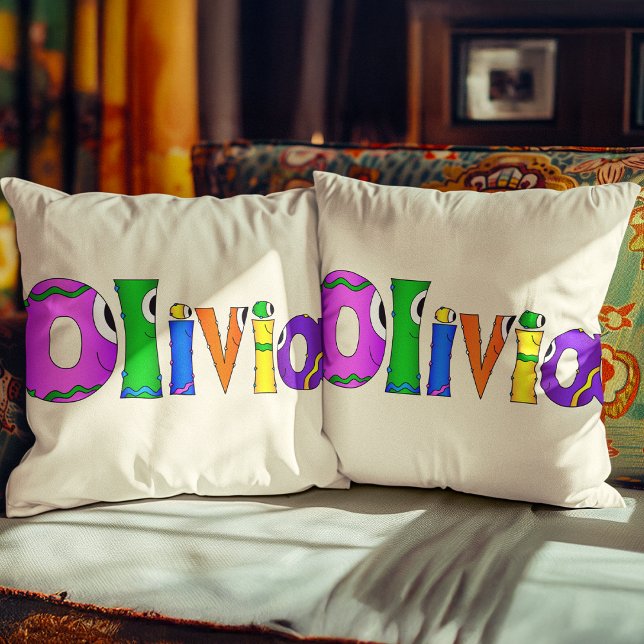 Almofada Nome do Personagem de desenho animado "Olivia" (With bright, cheery colors, this awesome pillow is sure to be loved by anyone who receives it!)