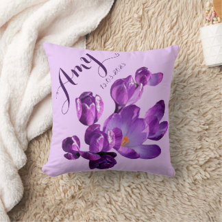 Almofada Nome personalizável Amy roxo crocus floral