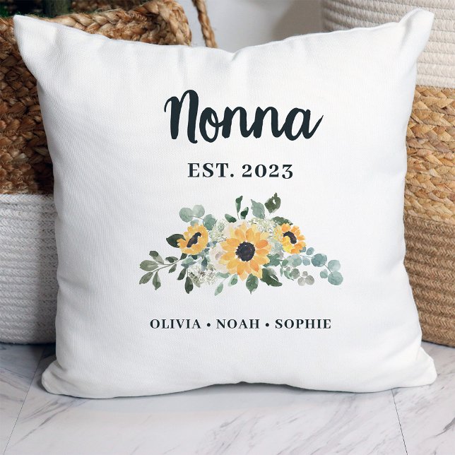 Almofada Nonna | Girassol e Nomes Russos Bonito (A pretty keepsake pillow for your Nonna, with lovely rustic sunflowers)