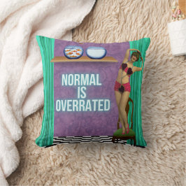 Almofada Normal é Sobrevalorizada Arte alterada divertida e