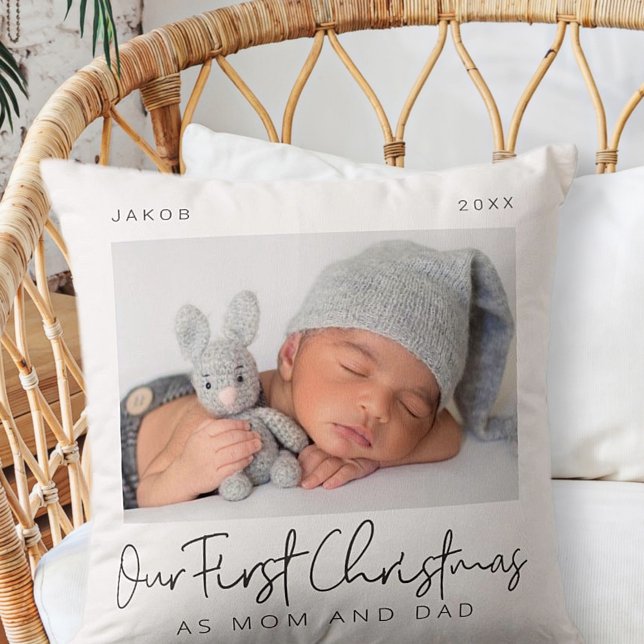Almofada Nosso Primeiro Natal como Mãe e Pai Moderno Minima (Criador carregado)