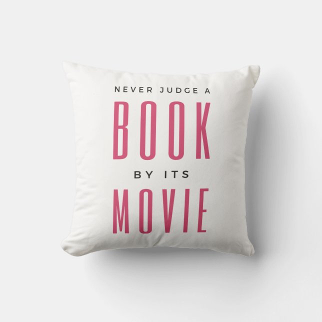 Almofada Nunca julgue um livro por ele É um filme (Frente)