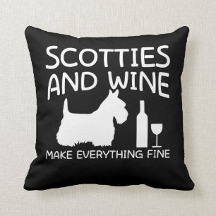 Almofada O vinho do cão dos Scotties faz tudo fino