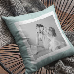Almofada Oferta Simples E Amável De Foto Da Família Moderna<br><div class="desc">Oferta Simples E Amável De Foto Da Família Moderna</div>
