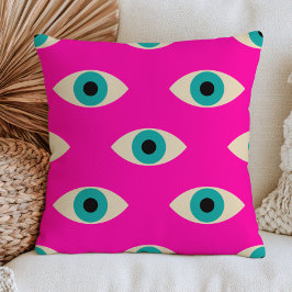 Almofada Olhos Azuis do Mal em Funky Maximalista Rosa Neon