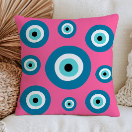 Almofada Olhos Turquesa do Mal em Nazar Boêmio Rosa Pastel