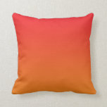 Almofada "Ombre vermelho e alaranjado"<br><div class="desc">"Travesseiro decorativo de Ombre vermelho e alaranjado"</div>