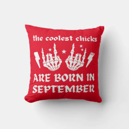 ALMOFADA OS PINTINHOS MAIS FRACOS SÃO NASCERES NO DE SETEM