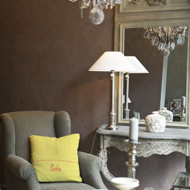 Almofada Padrão amarelo vermelho do coração (Criador carregado)