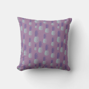 Almofada Padrão de abacaxi em azul claro e roxo