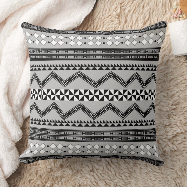 Almofada Padrão de Abstrato Aztec Geométrico Preto e Branco (Cobertor)