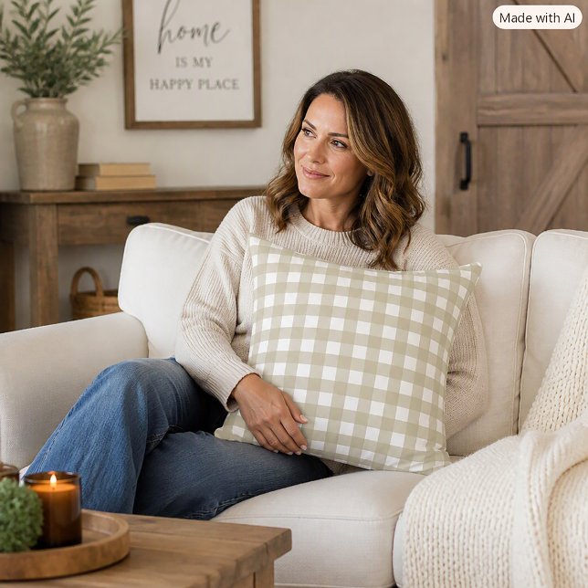 Almofada Padrão de Casa de Campo em Xadrez Verde Salvia e B (A throw pillow with a sage green and white gingham plaid pattern.)