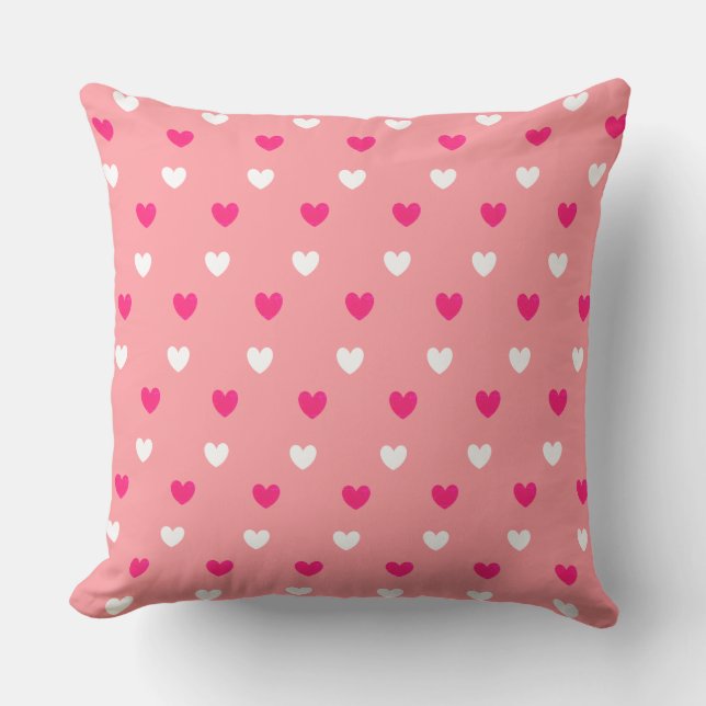 Almofada Padrão de Coração Vermelho e Branco em Rosa Coral (Frente)