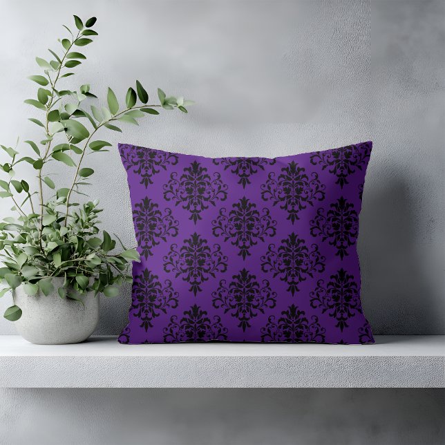 Almofada Padrão de Damasco Preto Roxo Gótico (Criador carregado)
