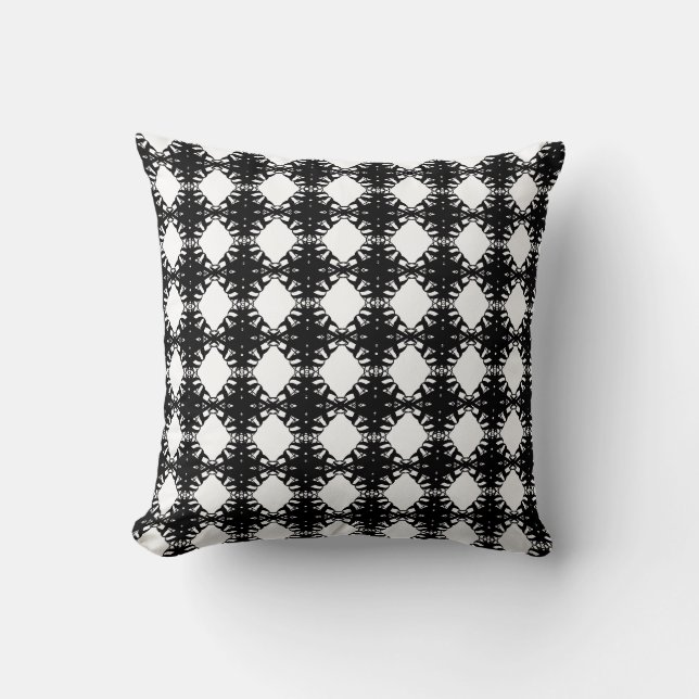 Almofada Padrão de diamante moderno em preto e branco (Frente)