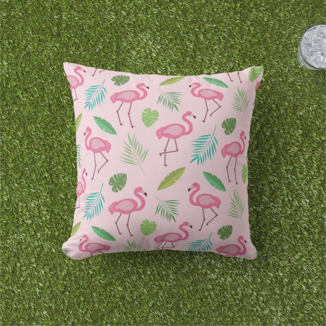 Almofada Padrão de Flamingo Rosa com folhas Tropicais  (Grama)