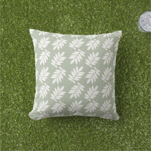 Almofada Padrão de Folha de Idoso Branco no Verde