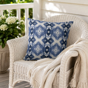Almofada Padrão de Ikat Branco Azul Marinho Escuro