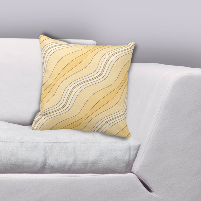 Almofada Padrão de Linhas em Camada Amarelo Moderno (Modern Yellow Layered Lines Pattern Throw Pillow)