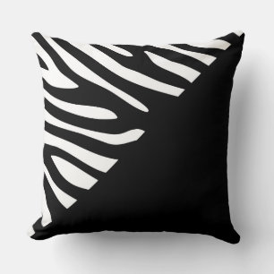 Almofada Padrão de Metade de Zebra Gráfico Preta e Branca
