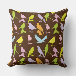 Almofada Padrão de variedade de aves colorida em Pastel
