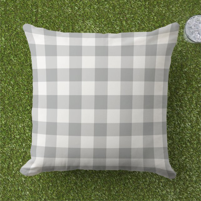 Almofada Padrão de Xadrez de Gingham Branco e cinza (Grama)