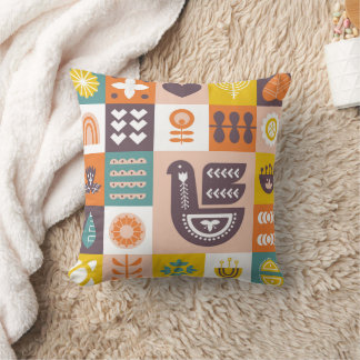 Almofada Padrão decorativo com aves e elementos florais