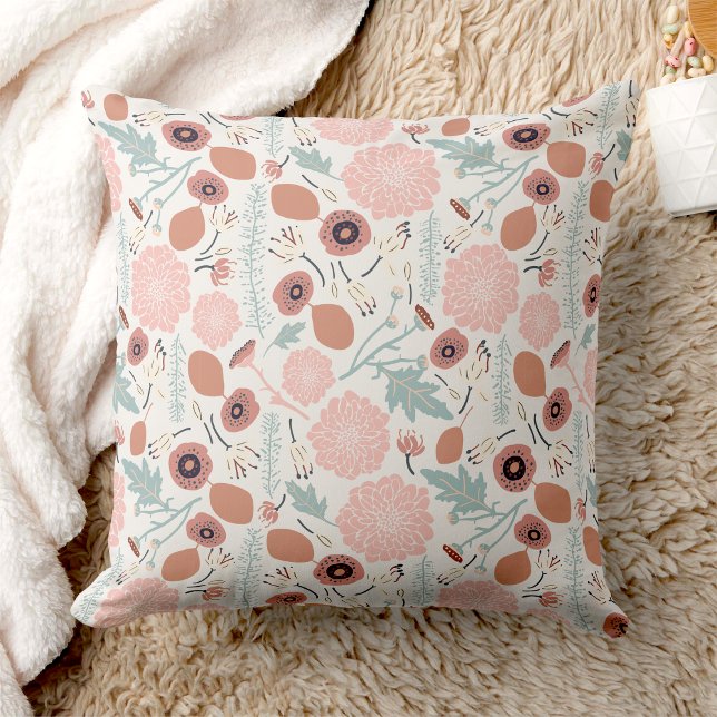 Almofada Padrão Floral Cor-de-rosa Azul (Pink Cream Blue Floral Pattern Throw Pillow from Studio Posies. )