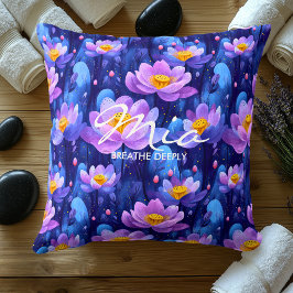 Almofada Padrão Floral de Lótus Elegante em Azul e Violeta