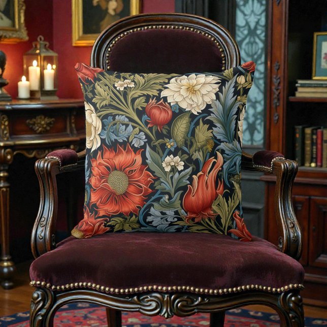 Almofada Padrão Floral Estilo William Morris (Criador carregado)