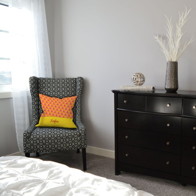 Almofada Padrão geométrico vermelho amarelo de fuchsia (Criador carregado)