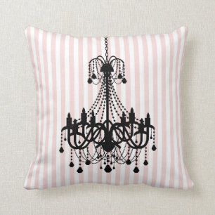 Almofada Padrão Vintage Chandelier e Pink Stripes