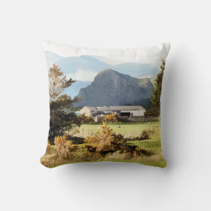 ALMOFADA PAISAGEM DA FAZENDA E DA MONTANHA DE GALÊS
