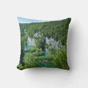 Almofada Paisagem da montanha do lago Croatia da fotografia