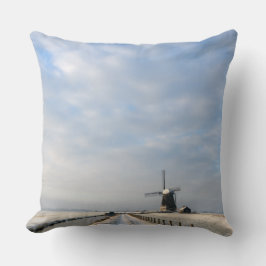 Almofada Paisagem de inverno com neve e moinho de vento na 