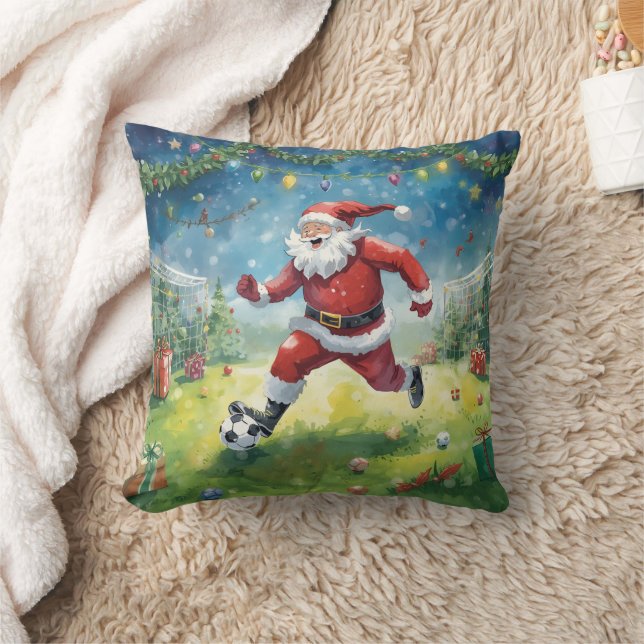 Almofada Papai Noel jogando futebol no campo de Natal (Cobertor)