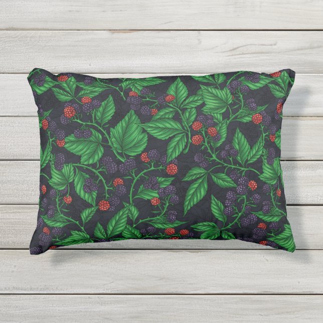 Almofada Para Ambientes Externos Amoras negras em cinzas escuras (Frente)