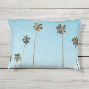 Almofada Para Ambientes Externos Árvores Palmeiras Altas Céu Azul Claro